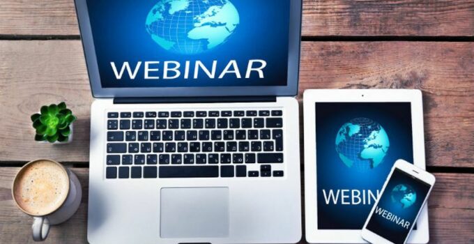 7 Reasons Why 2024 Will Be the Year of the Webinar