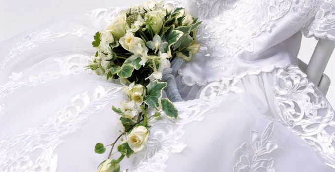 3 Ways To Find Cheap Wedding Dresses