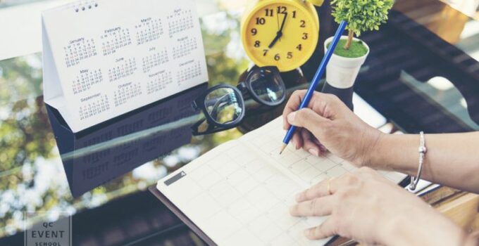 How Using A Paper Planner Boosts Your Productivity