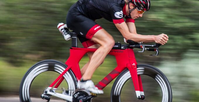 6 Best Triathlon Bike for Beginners 2024