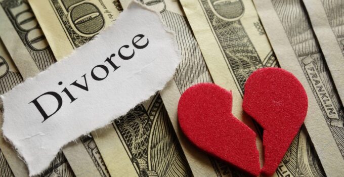 Personal Finance: How to Get Divorced and Not to Go Broke