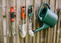 Top 5 Essential Tools To Have For Your Garden