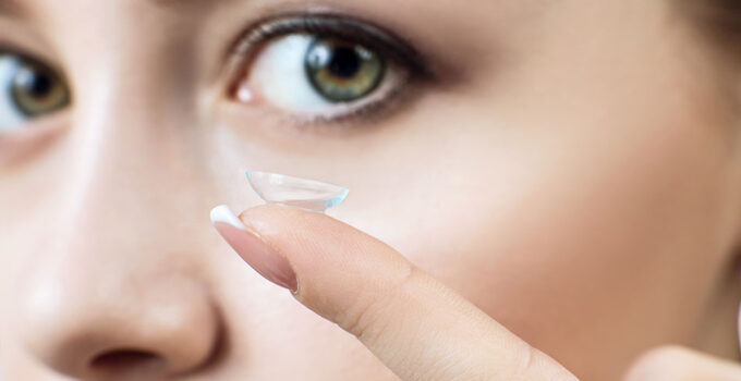 Tips for Adjusting to Contact Lenses