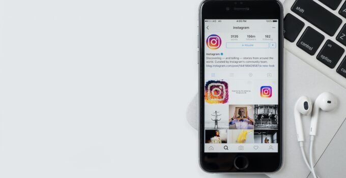 Instagram Marketing Guide: 3 Ways to Create the Buzz