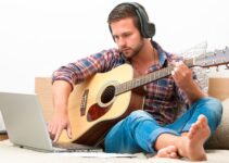 Things To Look For While Choosing The Right Online Guitar Lessons