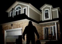 Best Ways to Keep Burglars Out of Your Garage – 6 Top Tips