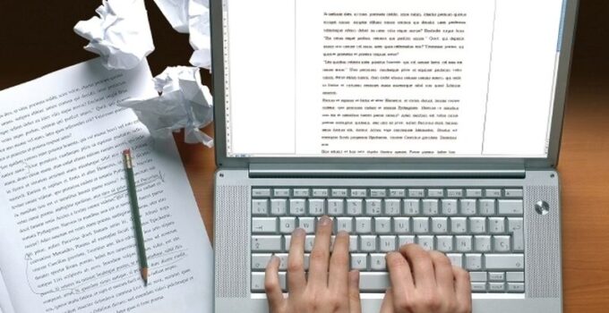 10 Ways to Stay Focused While Writing a Paper- 2024 Guide