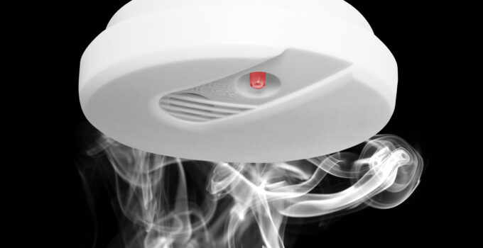 4 Best Smoke and Fire Alarms To Buy in 2024