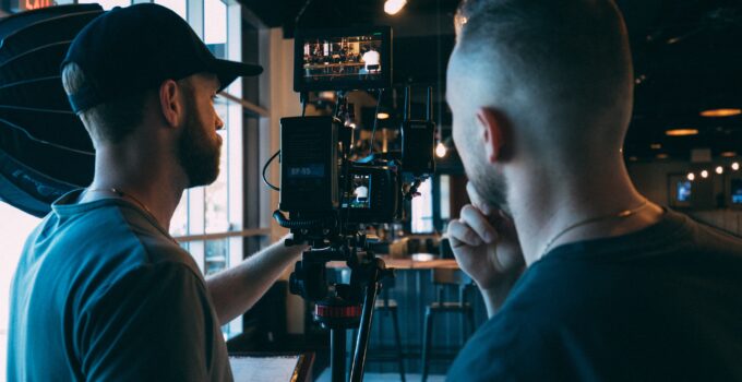 4 Tips For Creating Captivating Corporate Videos