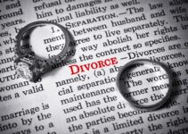 Who Pays Attorney Fees in Divorce Cases