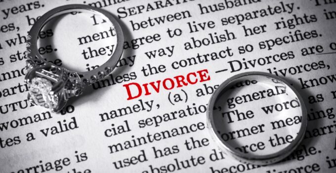 Who Pays Attorney Fees in Divorce Cases