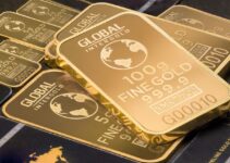 8 Reasons To Invest In Gold