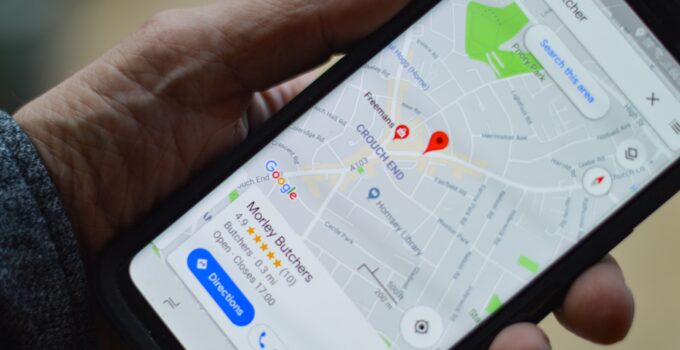 How Do You Track Someone’s Phone Using GPS?