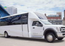 6 Tips for Planning Your First Party Bus Event