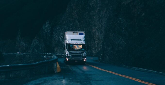 4 Common Mistakes Made by Truck Business Owners