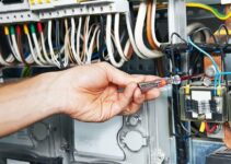How Do You Know When You Should Call a Professional Electrician