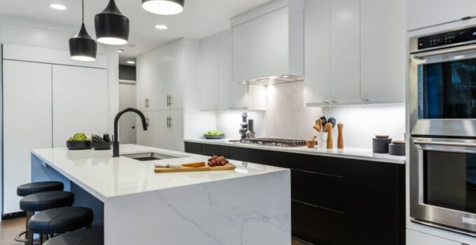 Quartz Waterfall Countertop: Style to Inspire