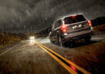 Top 5 Tips to Drive More Safely Under the Wet Weather
