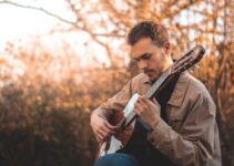 How Can I Teach Myself To Play Classical Guitar?