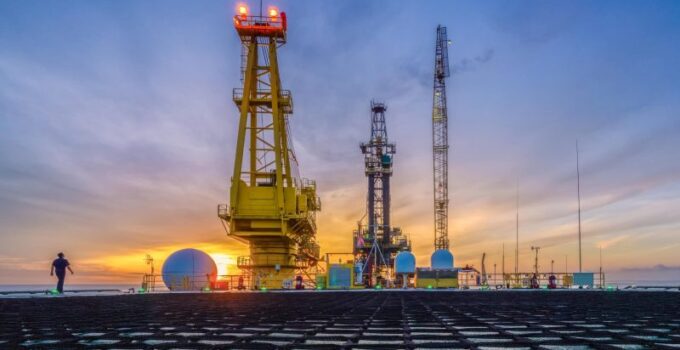 10 Interesting Things to Know About Oilfield Construction