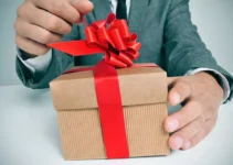 5 Times When You Should Consider Getting Client a Corporate Gift