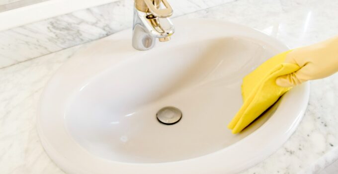 5 Ways To Remove Rust Stains From Your Sink