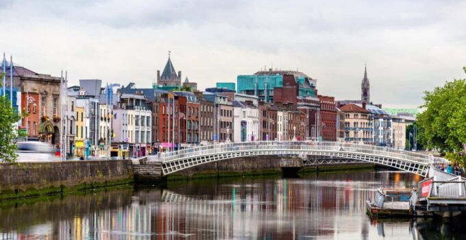 Top 6 Reasons Why You Should Move to Ireland