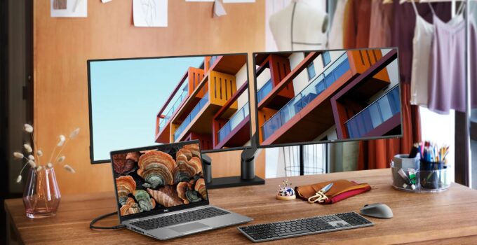 Top 3 Dual Monitors And Docking Station Tips: How To Use Them Properly