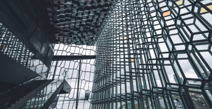 Designing With Metal: Trends And Innovations in Commercial Architecture