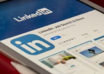 Finding Work with LinkedIn: 10 Strategies to Help with Job Hunting – 2024 Guide