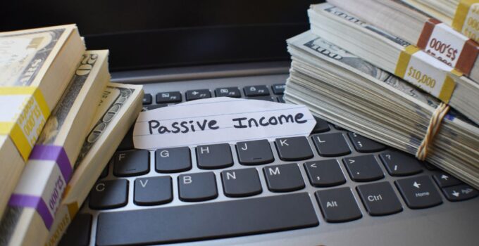 From Real Estate to Stocks: The Top 6 Passive Income Strategies for Investors