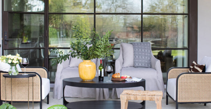 The Perfect Outdoor Blend: Tips for Combining Outdoor Furniture Elements