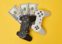 Game Your Way to Financial Freedom: Money-Making Opportunities in Gaming 2024