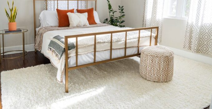 Cream Rug: The Timeless Elegance and Versatility of Cream Textured Rugs for Bedroom Decor