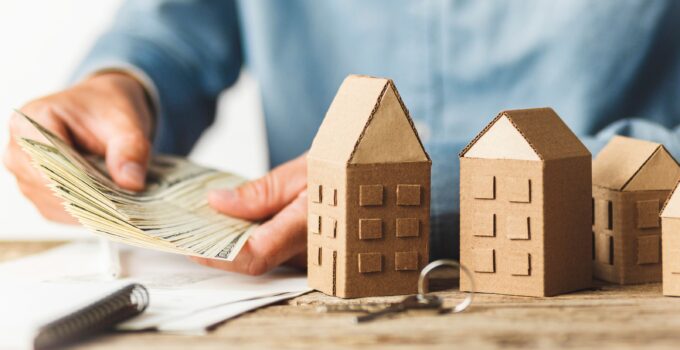 Mortgage Refinance Myths Debunked: Separating Fact from Fiction