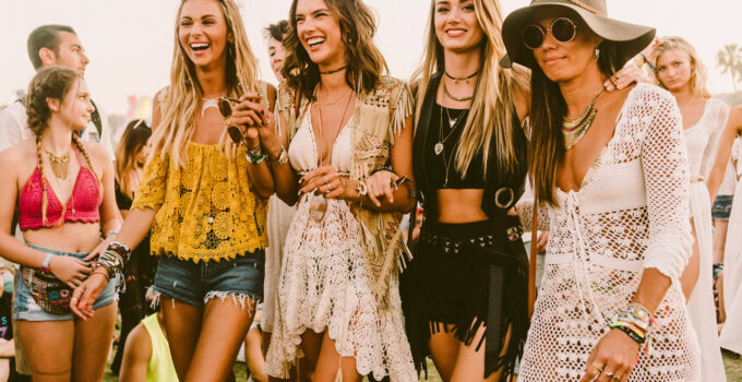 Festival Fashion 2024: Creative Outfit Inspirations That Turn Heads