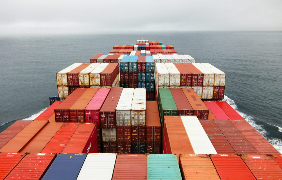 7 Benefits of Using Refrigerated Shipping Containers for Transport ...
