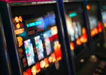 What’s the Difference Between Slot Machines and VLTs? A Comparative Guide