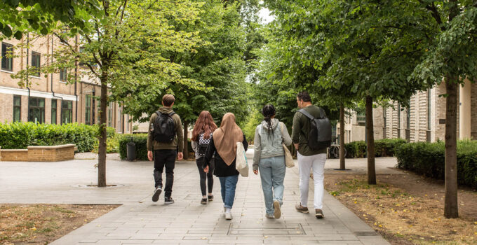 On-Campus vs. Off-Campus Accommodation in Sydney – Which Is Right for You?