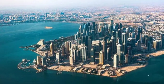 Renting vs Buying Property in Qatar ─ What Expats Need to Know in 2024