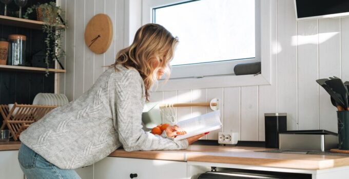 Choosing the Right Kitchen Unit for Your Tiny House