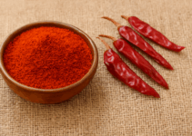 Kashmiri Mirch Powder Benefits ─ How It Differs from Deggi Mirch